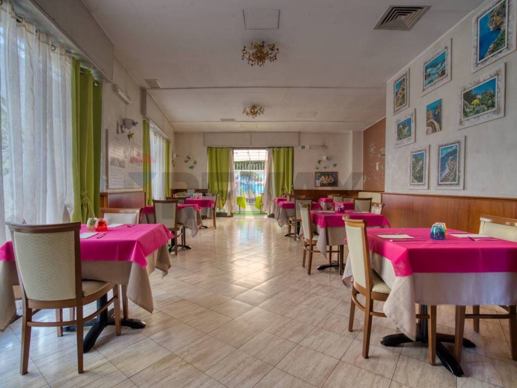 intera palazzina in vendita a Castellanza