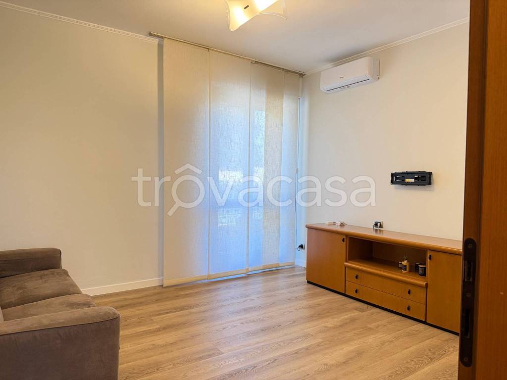 appartamento in vendita a Castellanza in zona Castegnate