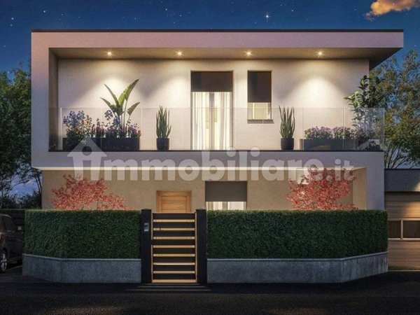 casa indipendente in vendita a Castellanza in zona Castegnate