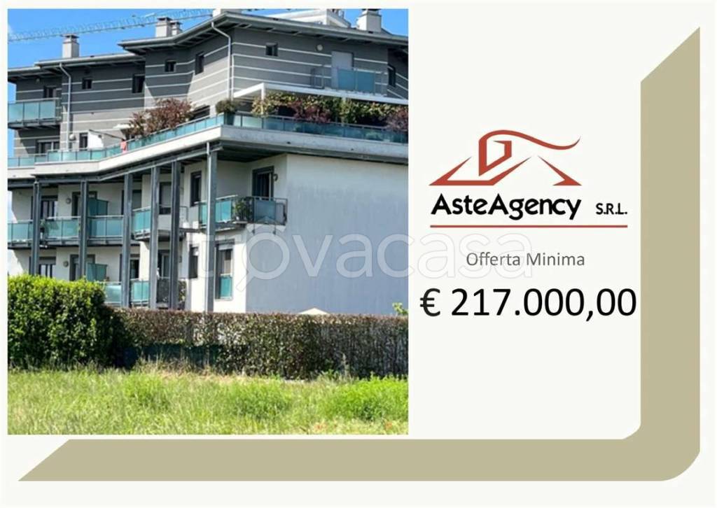 appartamento in vendita a Castellanza in zona Castegnate