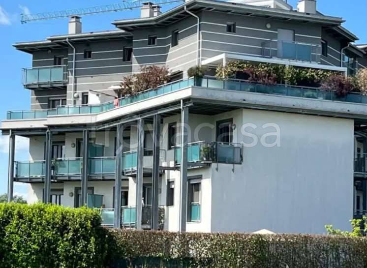 appartamento in vendita a Castellanza in zona Castegnate