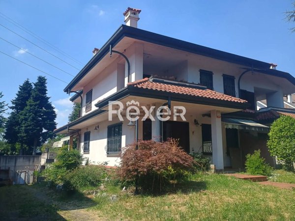 casa indipendente in vendita a Castellanza in zona Buon Gesù