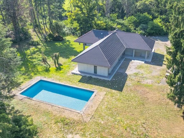 casa indipendente in vendita a Castellanza