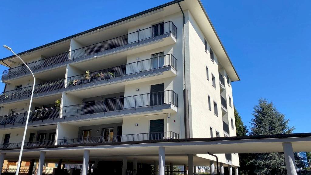 appartamento in vendita a Castellanza in zona Buon Gesù