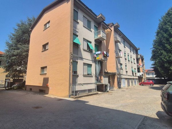 appartamento in vendita a Castellanza in zona Castegnate