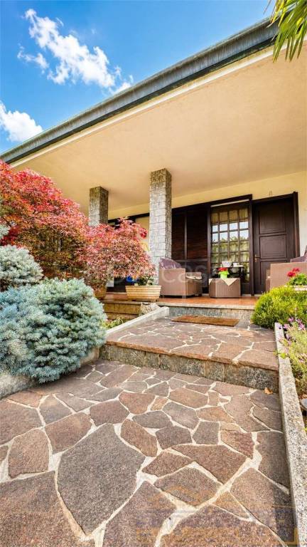casa indipendente in vendita a Castellanza in zona Buon Gesù