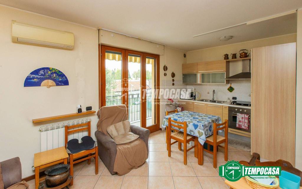 appartamento in vendita a Castellanza in zona Buon Gesù