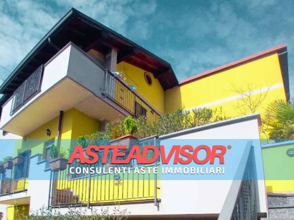 appartamento in vendita a Castellanza in zona Castegnate