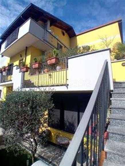 appartamento in vendita a Castellanza in zona Castegnate