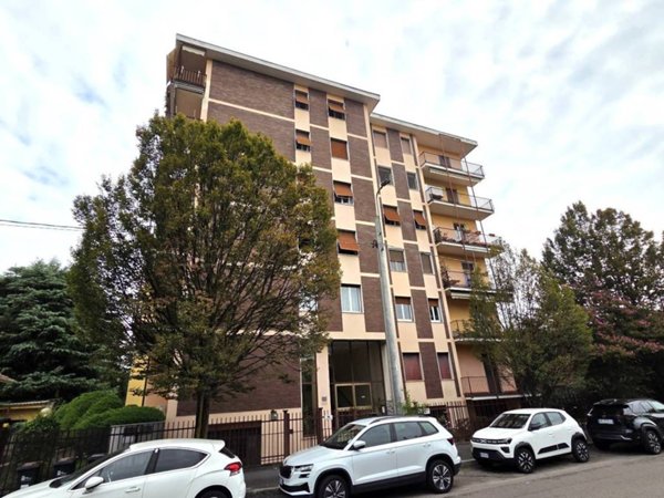 appartamento in vendita a Castellanza in zona Castegnate