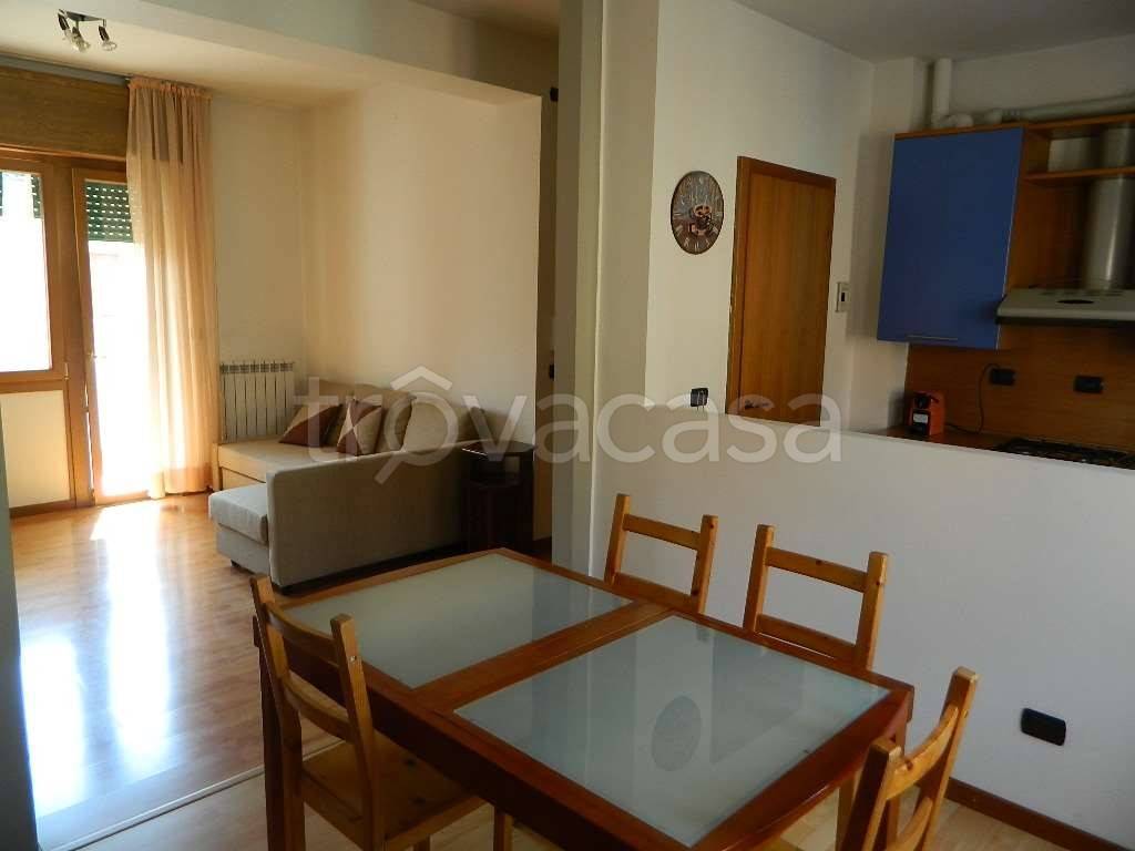 appartamento in vendita a Castellanza in zona Castegnate