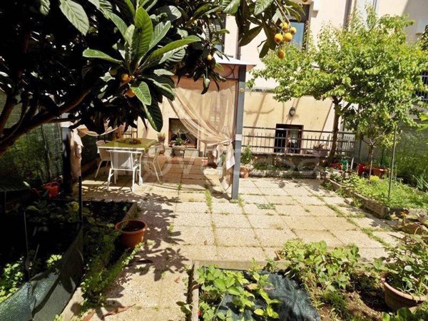 appartamento in vendita a Castellanza in zona Castegnate