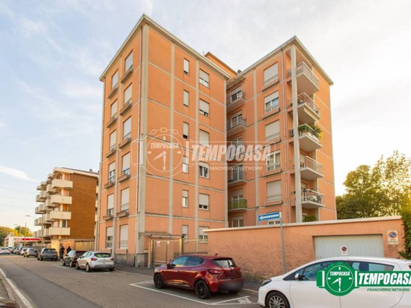 appartamento in vendita a Castellanza in zona Buon Gesù