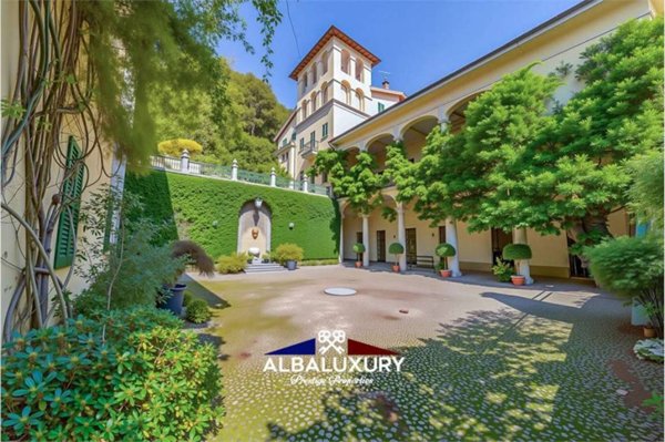 villa in vendita a Castello Cabiaglio