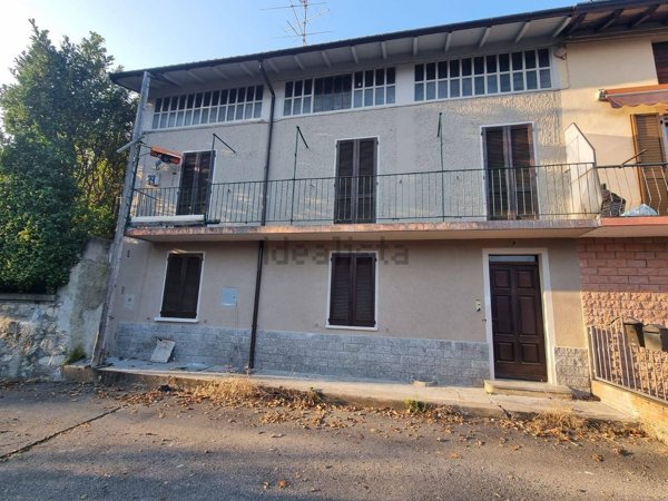 appartamento in vendita a Castello Cabiaglio