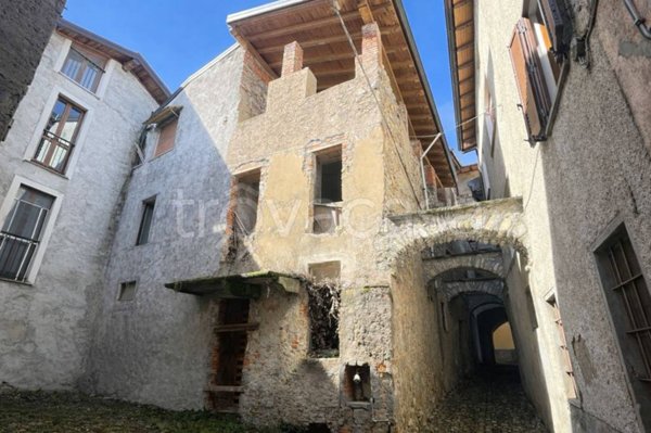 appartamento in vendita a Castello Cabiaglio