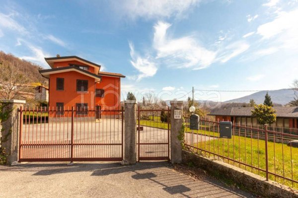 appartamento in vendita a Castello Cabiaglio