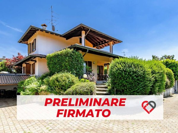 casa indipendente in vendita a Castelseprio