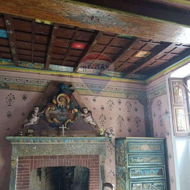 casa indipendente in vendita a Castelveccana in zona Castello