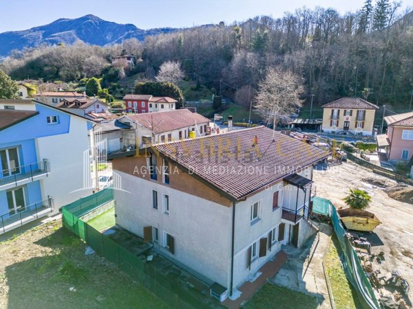 appartamento in vendita a Castelveccana