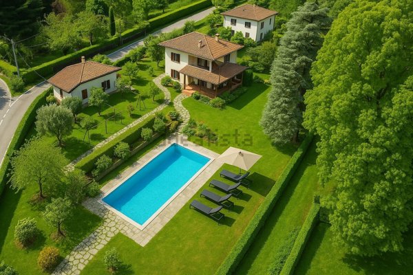 casa indipendente in vendita a Castelveccana
