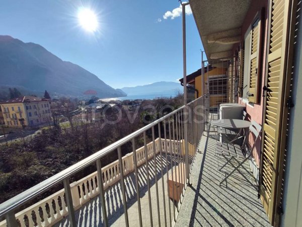 appartamento in vendita a Castelveccana