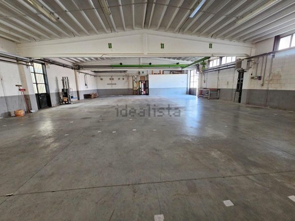 locale di sgombero in vendita a Castiglione Olona
