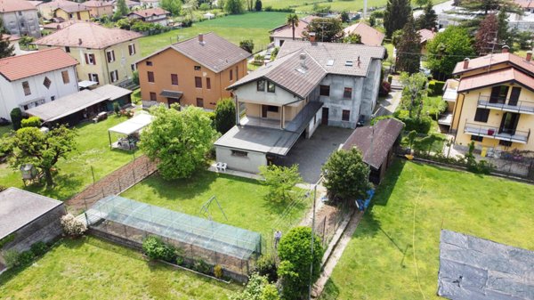 casa indipendente in vendita a Castiglione Olona