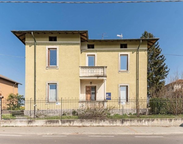 casa indipendente in vendita a Castiglione Olona