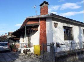 casa indipendente in vendita a Castiglione Olona