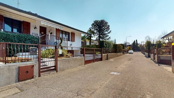 casa indipendente in vendita a Castiglione Olona