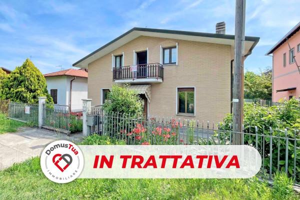 casa indipendente in vendita a Castiglione Olona