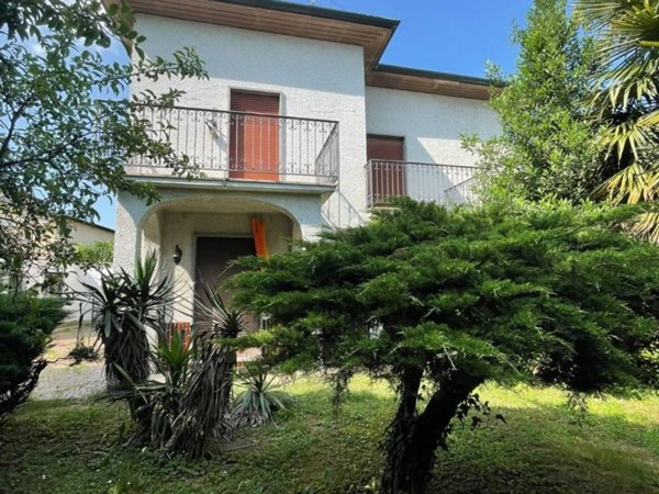 casa indipendente in vendita a Castiglione Olona