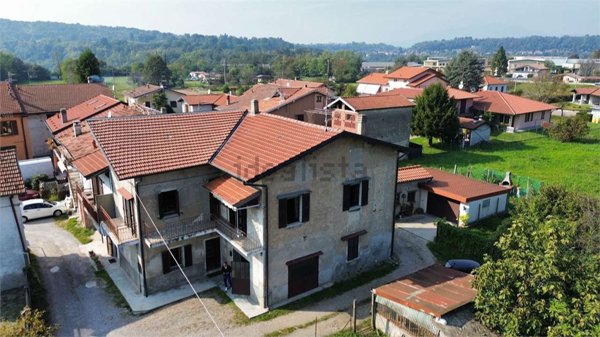 casa indipendente in vendita a Castiglione Olona