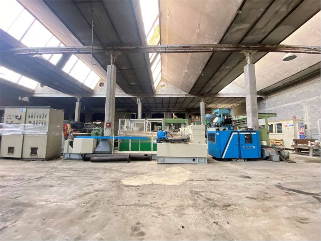 capannone in vendita a Castiglione Olona