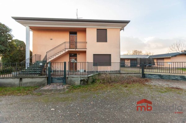 casa indipendente in vendita a Castiglione Olona