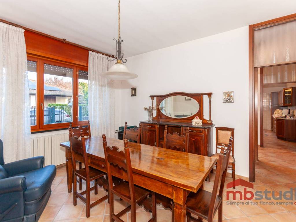 casa indipendente in vendita a Castiglione Olona