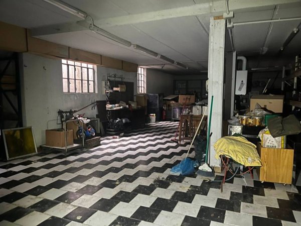 locale commerciale in vendita a Castiglione Olona