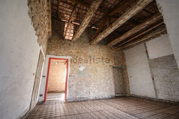 appartamento in vendita a Castiglione Olona in zona Gornate Superiore