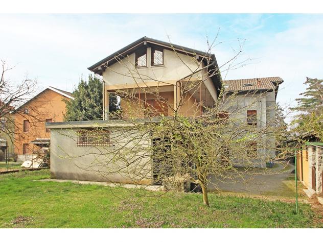 casa indipendente in vendita a Castiglione Olona