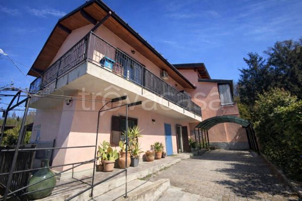 casa indipendente in vendita a Castiglione Olona