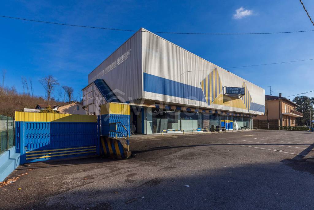 negozio in vendita a Castiglione Olona in zona Gornate Superiore