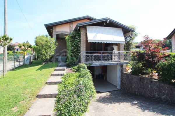 casa indipendente in vendita a Castiglione Olona in zona Gornate Superiore