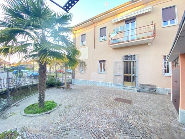 appartamento in vendita a Castronno