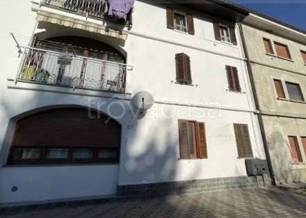 appartamento in vendita a Castronno