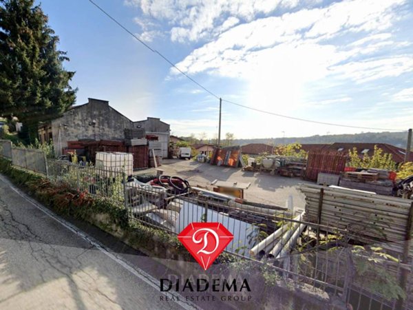 locale commerciale in vendita a Castronno
