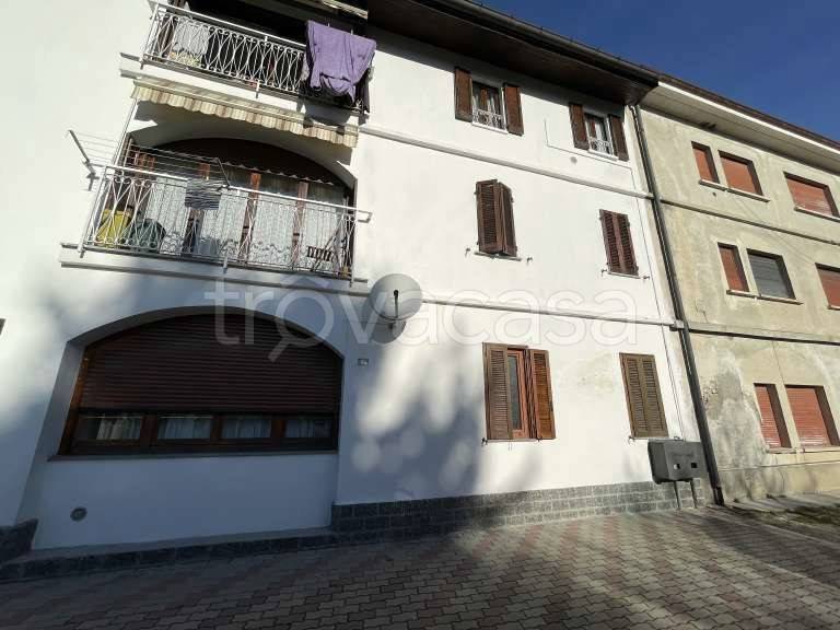 appartamento in vendita a Castronno