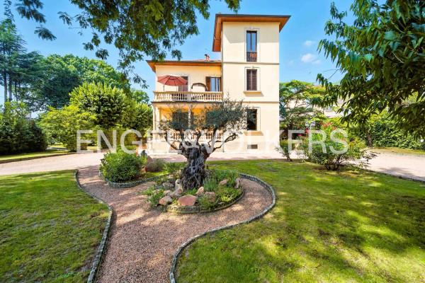 casa indipendente in vendita a Castronno
