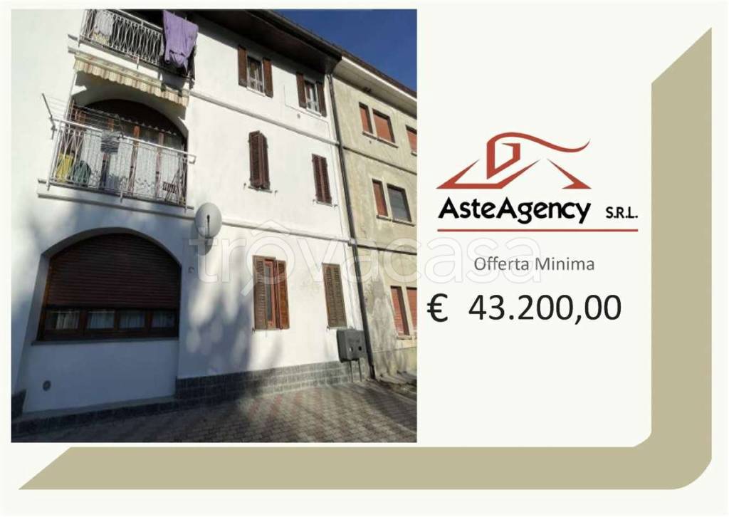 appartamento in vendita a Castronno