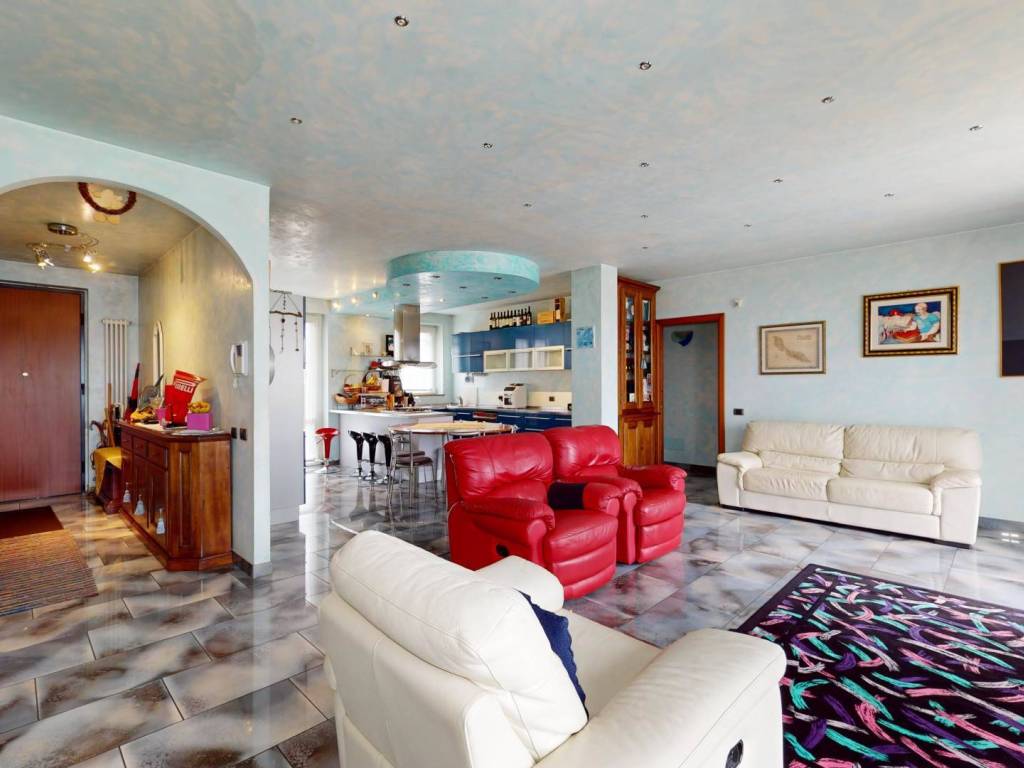 casa indipendente in vendita a Castronno